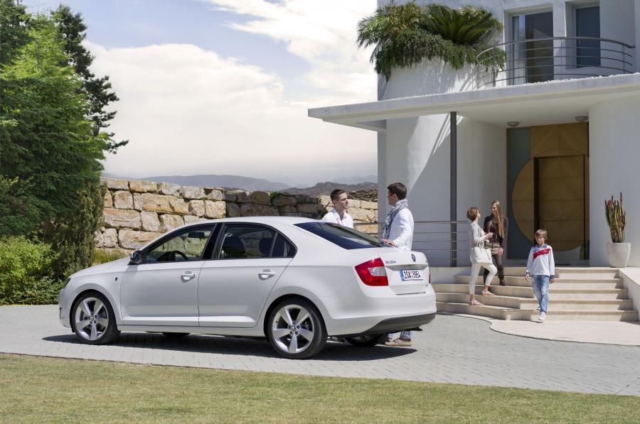  Skoda Rapid 2012 года  (фото 30 из 55)
